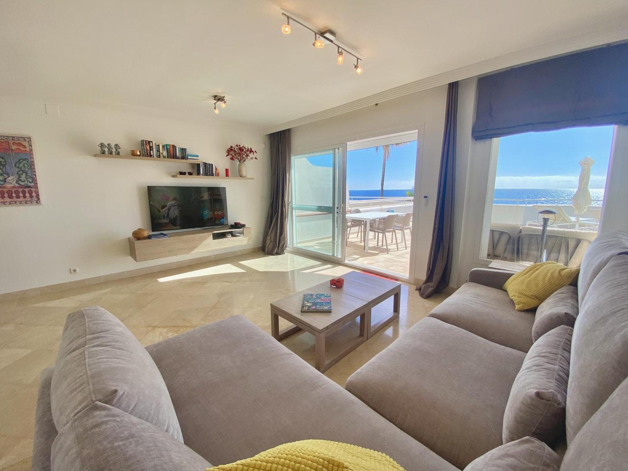 D12 Espectacular Y Moderno Apartamento En Primera Linea - Estepona - Sinfonia Del Mar Eksteriør billede